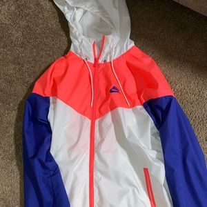 Mens Nike wind breaker